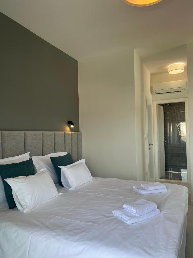 Beachfront House Olbia With Private Parking Trogir Exterior photo