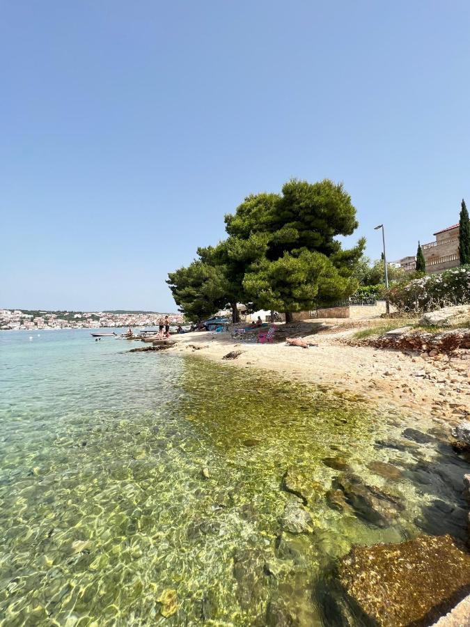 Beachfront House Olbia With Private Parking Trogir Exterior photo