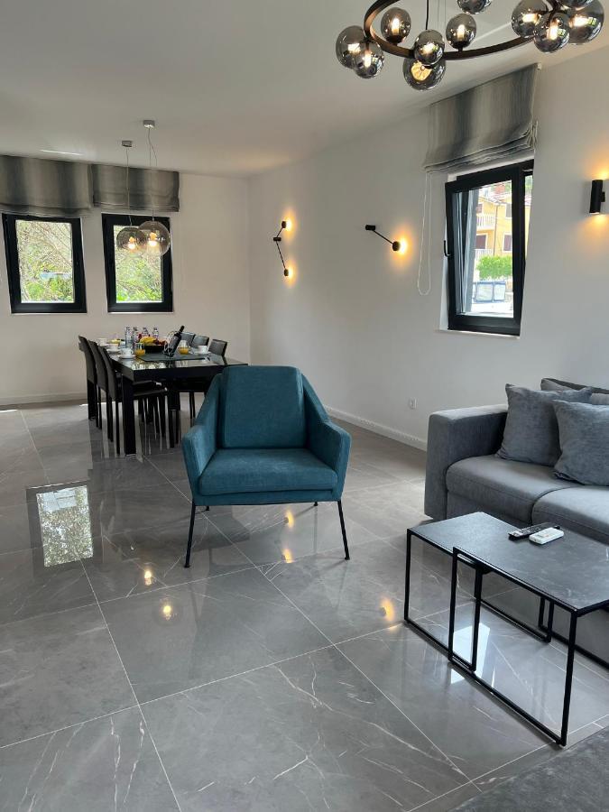 Beachfront House Olbia With Private Parking Trogir Exterior photo